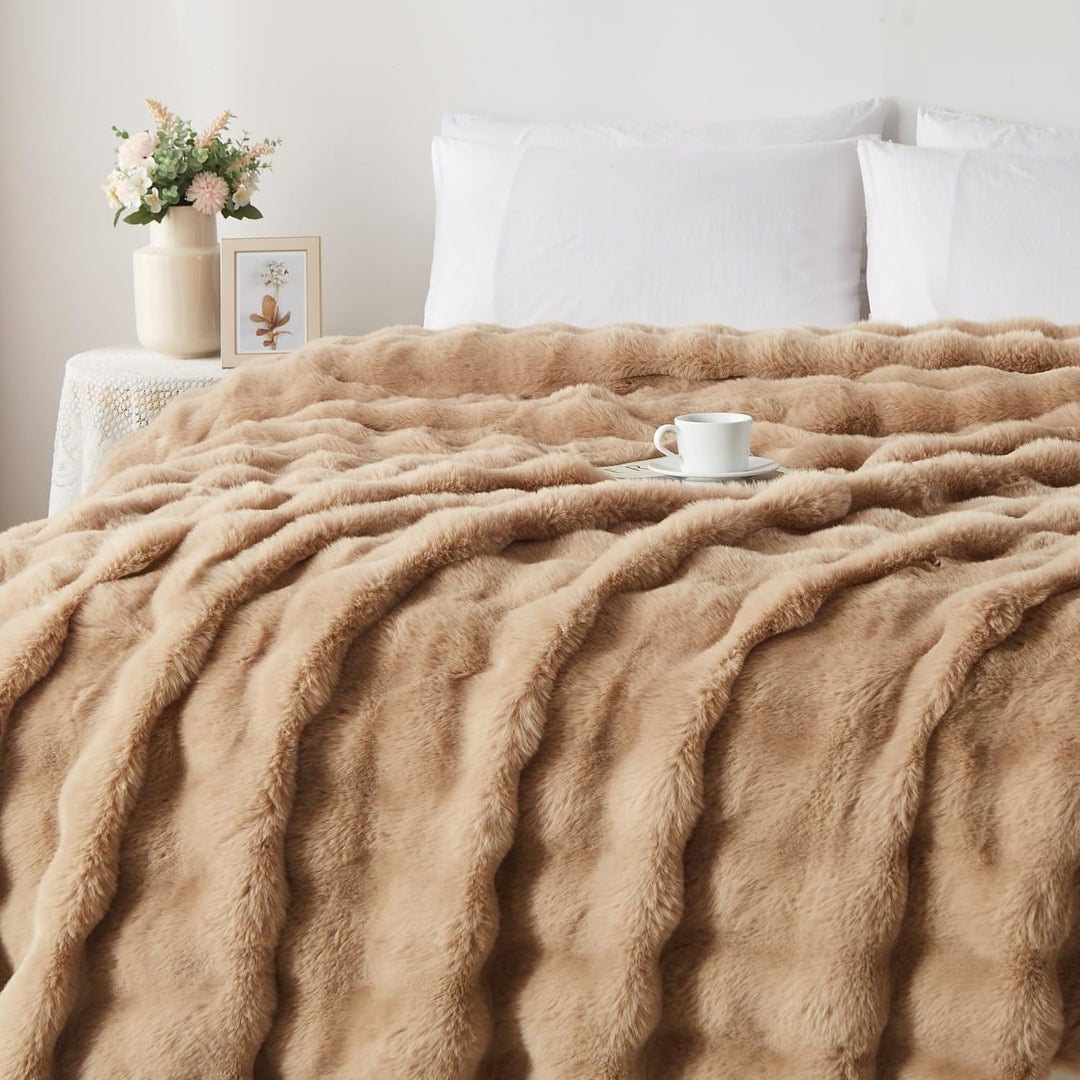 Kuscheldecke Beige Braun Khaki 220×240cm Flauschig Warm Weich Dick Sofadecke Couchdecke Wohnzimmer D