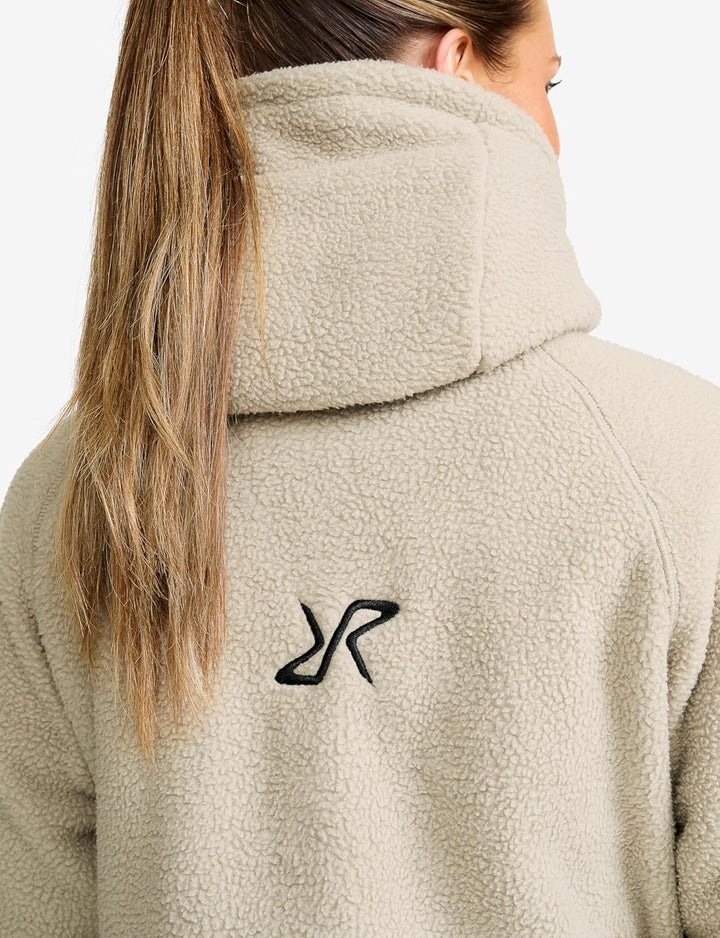 RevolutionRace Sherpa Hoodie für Damen, Outdoor Fleecejacken perfekt für Wanderungen und Outdoor-Abe