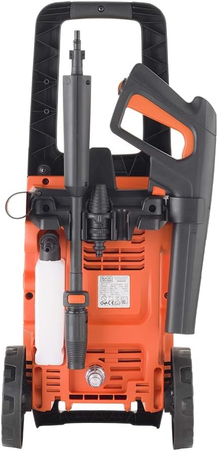 BLACK+DECKER Hochdruckreiniger BXPW1600PE mit Patio Cleaner und Feste Bürste (1600 W, 125 bar, 420 l
