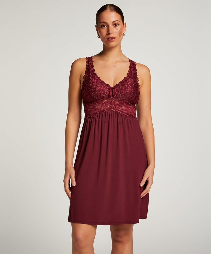 Hunkemöller Slipdress Nora Lace XXS Windsor Wine, XXS Windsor Wine