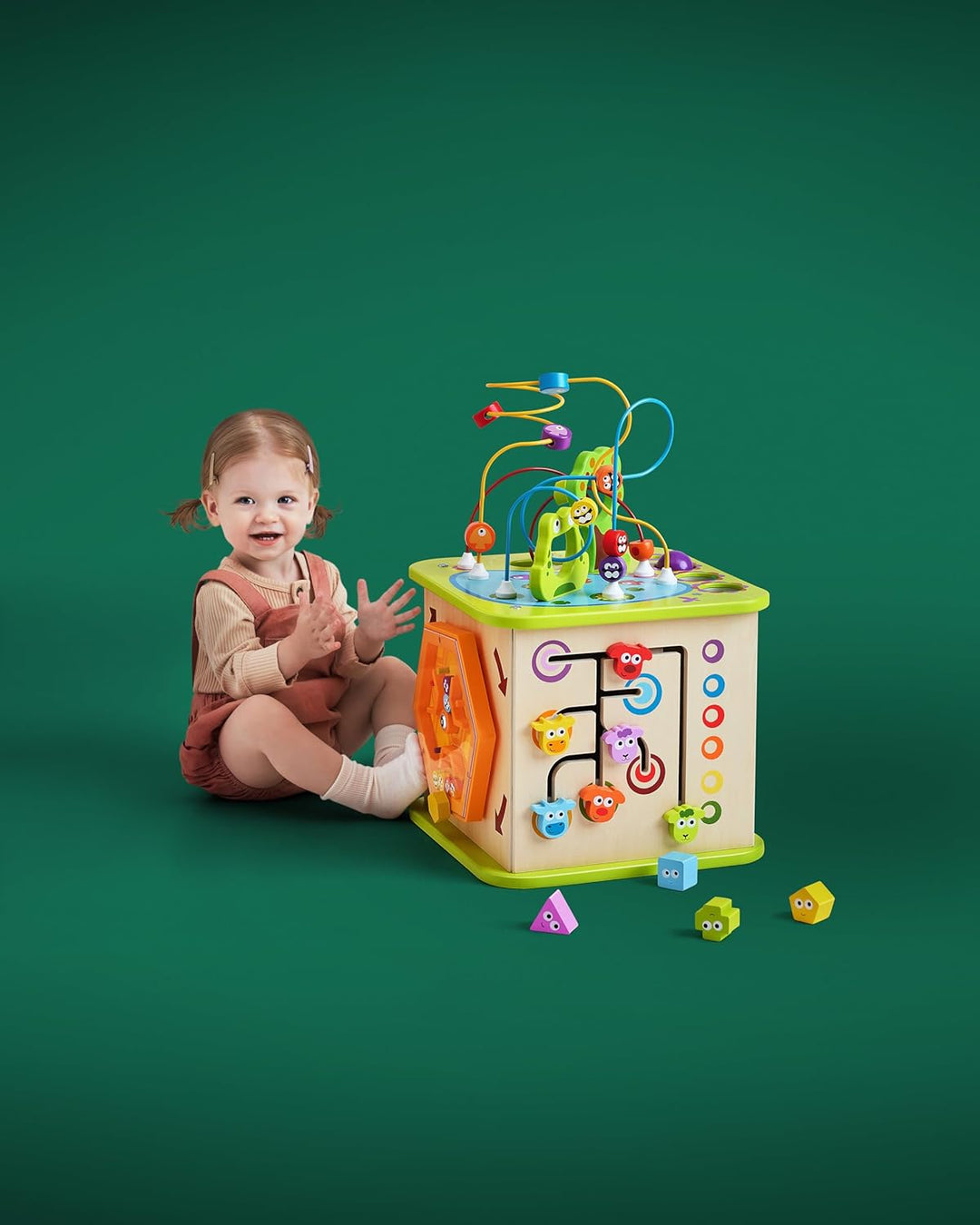 Hape Motorikwürfel „Kleine Tierchen“ aus Holz Multifunktions-Spielwürfel | Lernspielzeug aus Holz fü