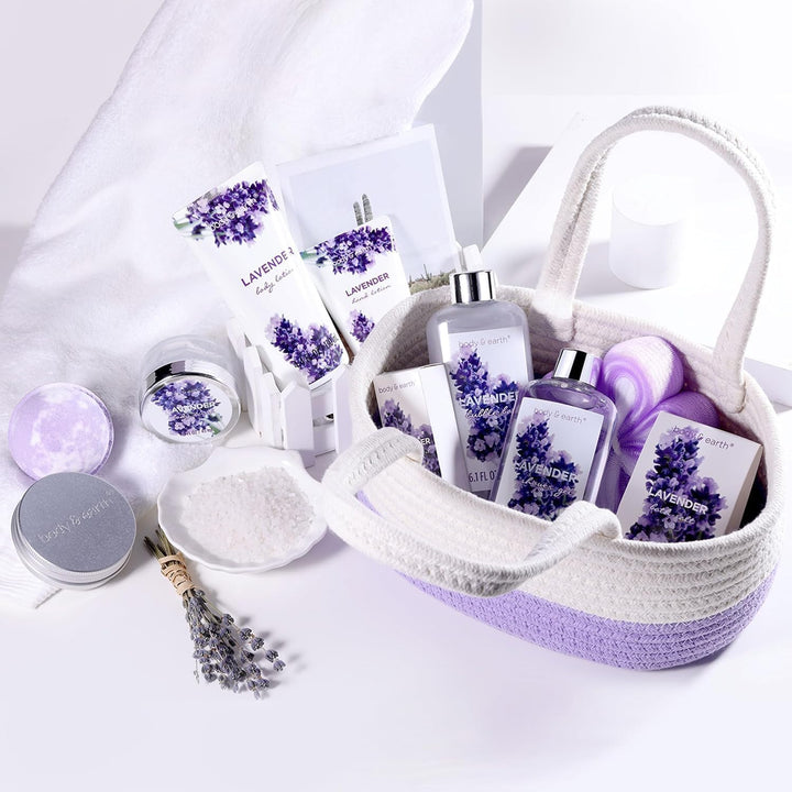 BODY & EARTH Geschenkset für Frauen - 11 tlg. Badeset Geschenke mit Lavendel Duft Produkte, Geschenk
