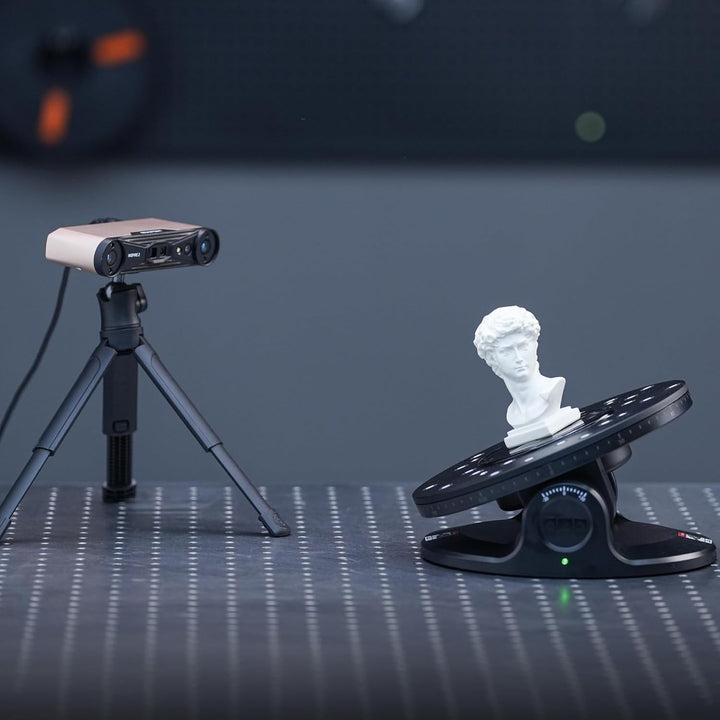 Revopoint Doppelachs Drehtisch, Einfache Erfassung detaillierter 3D-Daten von kleinen bis mittleren