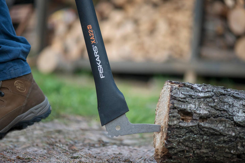 Fiskars Lange Hand-Sappie zur Holzbearbeitung, Länge: 78,5 cm, Gehärtete Stahlklinge/Glasfaserverstä