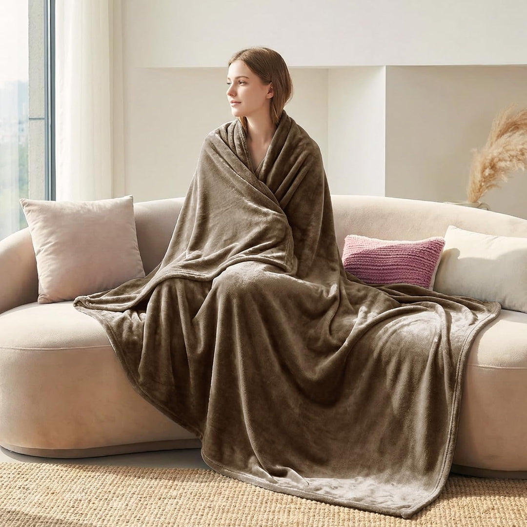 CozyLux Kuscheldecke Flauschig Decke Sofa 130x150 cm für 4 Jahreszeiten - Weich/Warm/Leicht Sofadeck