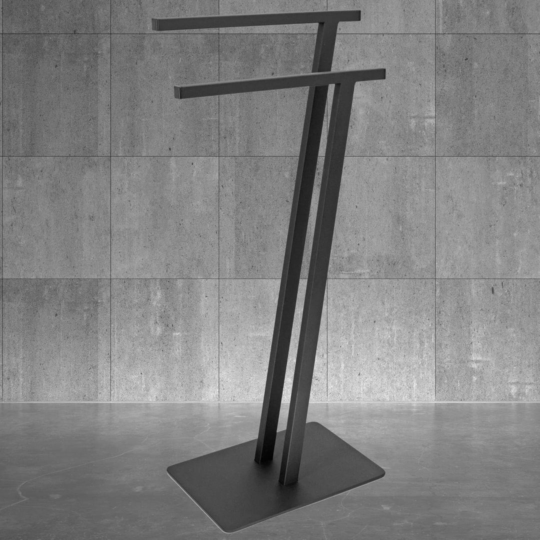 Handtuchständer Silvia Zweifach Freistehend Bodenplatte | aus Stahl | Breite 40cm Höhe 85cm | schwar