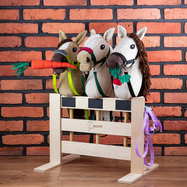 SKIPPI Hobby Horse Paddock für 3 Pferde, Hobby Horse Stall, Pferdestall, Box