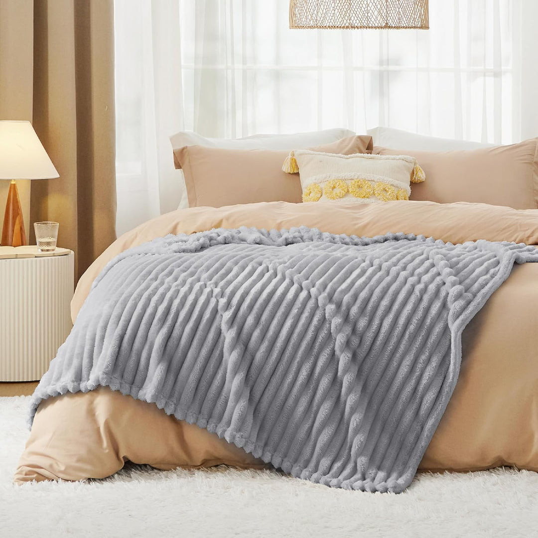 BEDSURE Kuscheldecke Flauschig Decke Fleecedecke – Weiche Warme Grobe Korddecke Gemütlicher Überwurf
