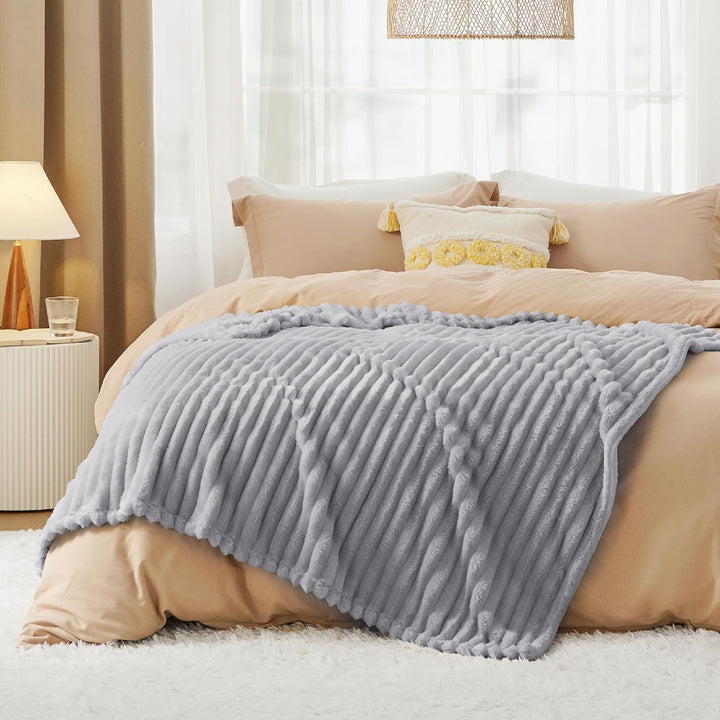 BEDSURE Kuscheldecke Flauschig Decke Fleecedecke – Weiche Warme Grobe Korddecke Gemütlicher Überwurf