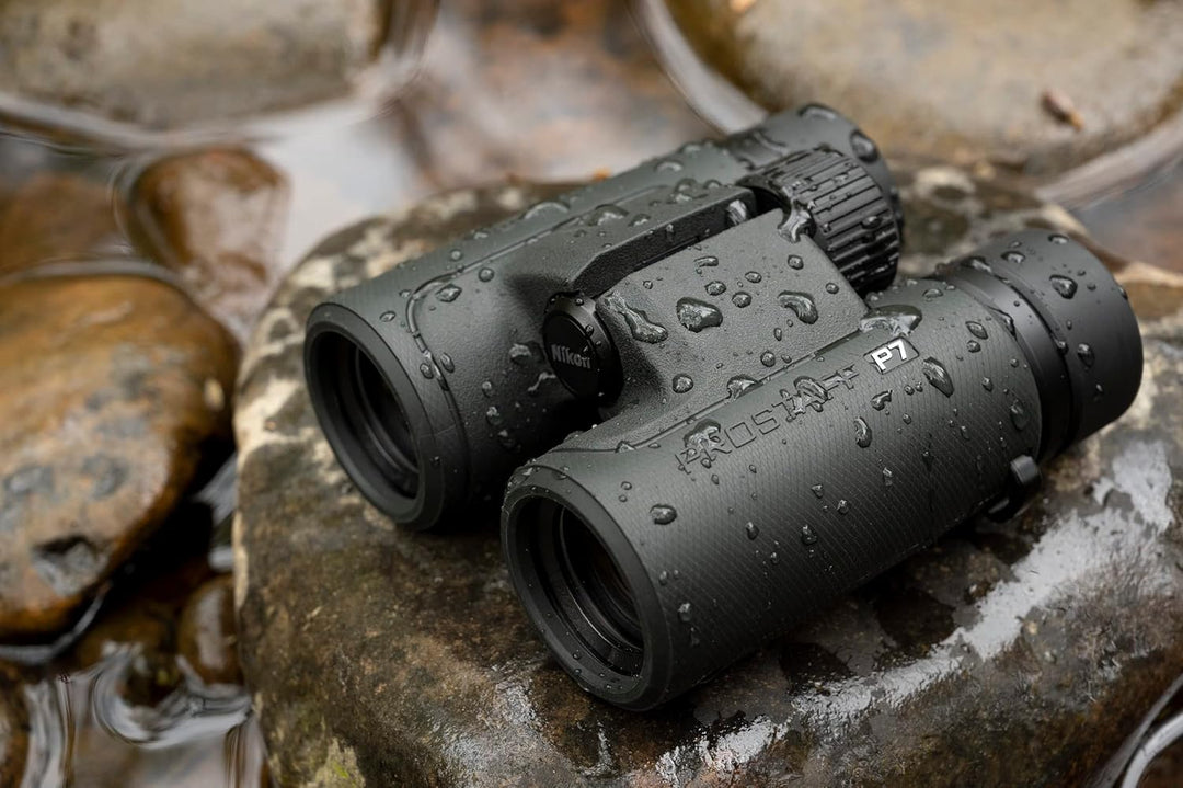 Nikon PROSTAFF P7 10x30, Dunkelgrün, 30mm