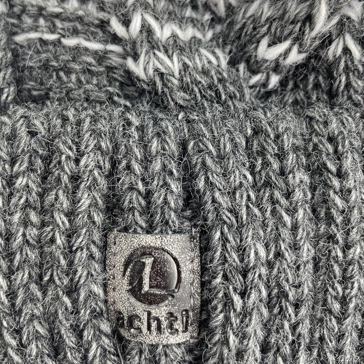 Mütze & Schal Set achti I 2 teilig I Damen Kombi - Beanie mit grossem Bommel und Loop I kuschelig ge