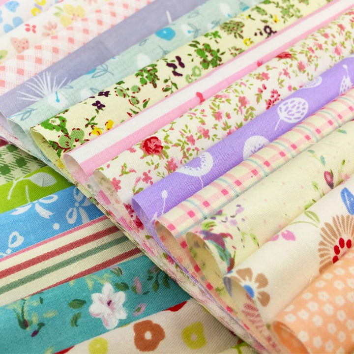 flic-flac Quiltstoff, quadratisch, 100 % Baumwolle, vorgeschnitten, zum Nähen von Blumenstoffen für