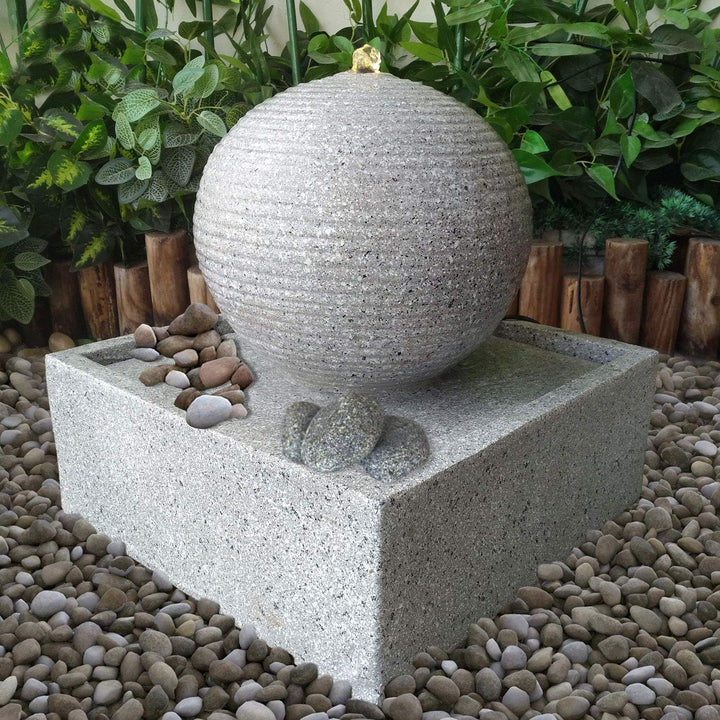 AMUR Gartenbrunnen Brunnen Zierbrunnen Zimmerbrunnen Brunnen MODERN lichtgrau mit LED-Licht 230V Was