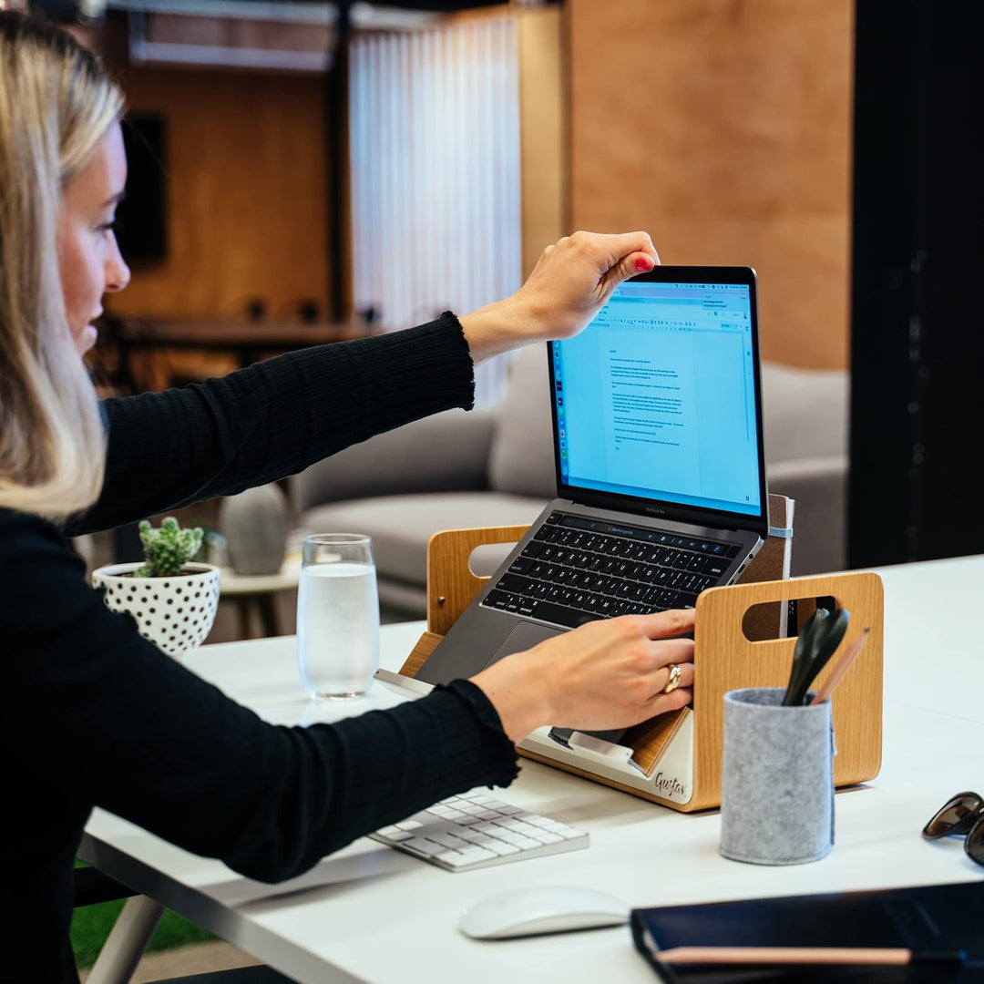 Gustav Laptop Ständer und Organizer