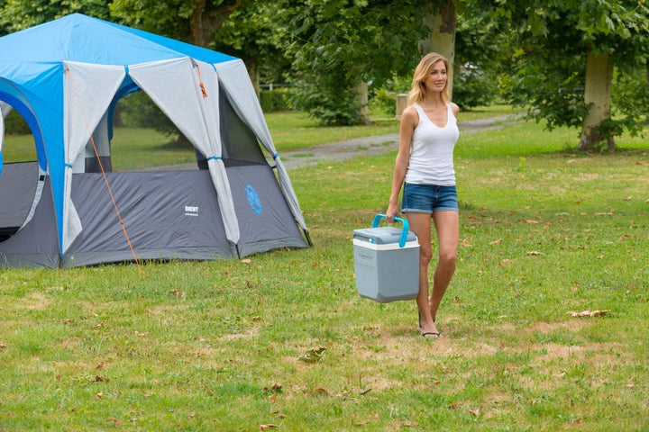 Campingaz Powerbox Plus 28L, elektrische Kühlbox, 12V Anschluss, Platz für 8 x 1.5L Flaschen, stromb