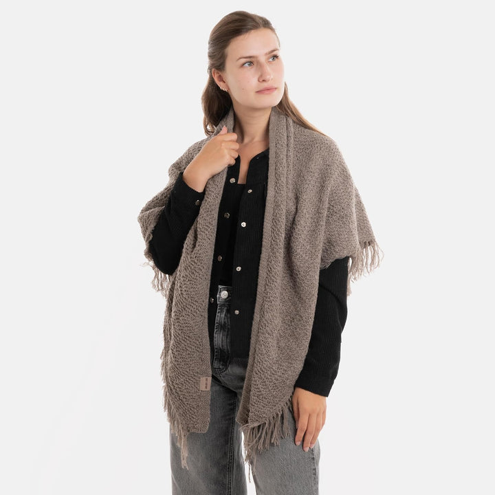 KNIT FACTORY - Dreiecksschal Amber - Damen Strickschal mit Wolle - Umschlagtuch für den Herbst und W