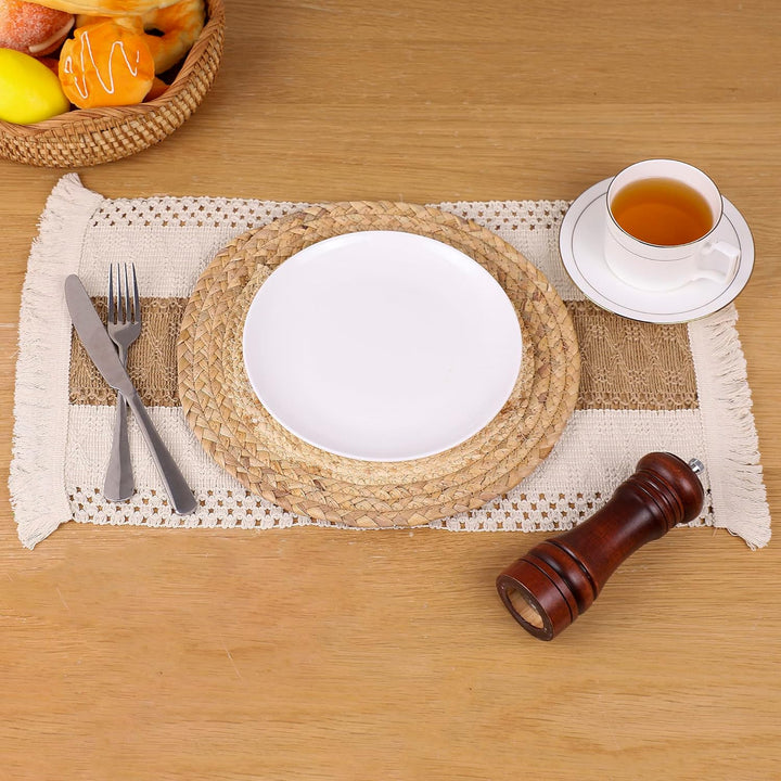 Zology Handgefertigte Boho Tischsets 4er Set - Natürliche Baumwolle Sackleinen und Wasser Stroh Gewe