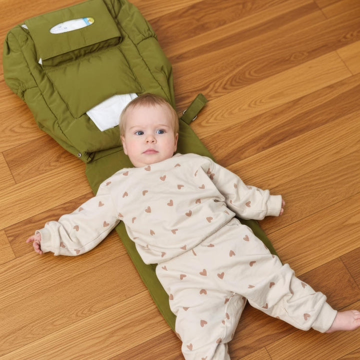 CHILDHOME, Wickelrucksack Mellow, Integrierte Wickelmatratze, Organisierte Fächer, Thermotasche, Feu
