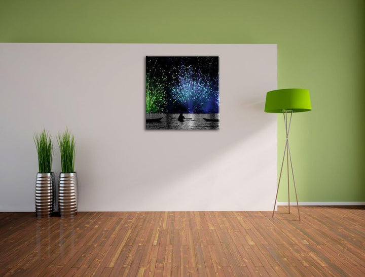 Pixxprint Feuerwerk auf dem Wasser / 70x70cm Leinwandbild bespannt auf Holzrahmen/Wandbild Kunstdruc