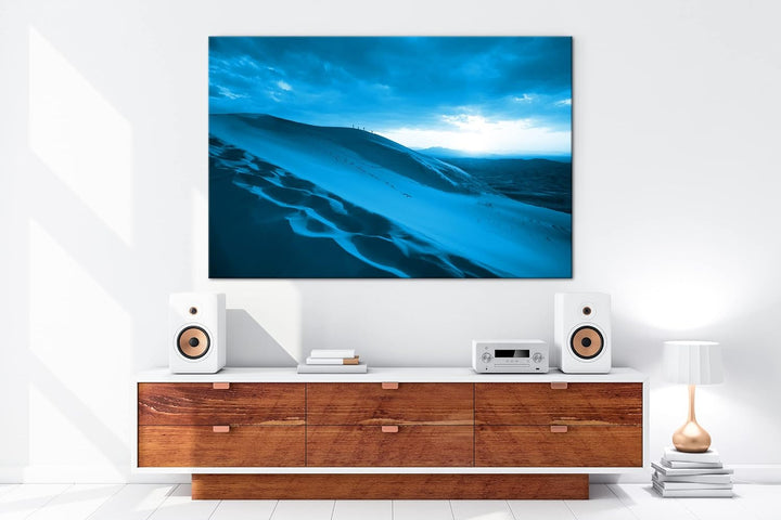 Sanddüne in der Wüste Format 80x60 Effekt: Monocrome Blau als Leinwandbild, Motiv fertig gerahmt auf