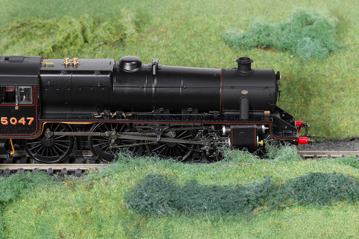 Hornby R30274 LMS Stanier 5MT Schwarz 5 5047
