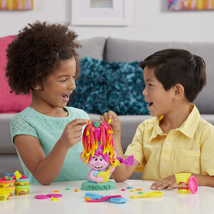 Play-Doh Trolls World Tour Frisierspass Poppy, Styling-Spielzeug für Kinder ab 3 Jahren mit 6 Farben