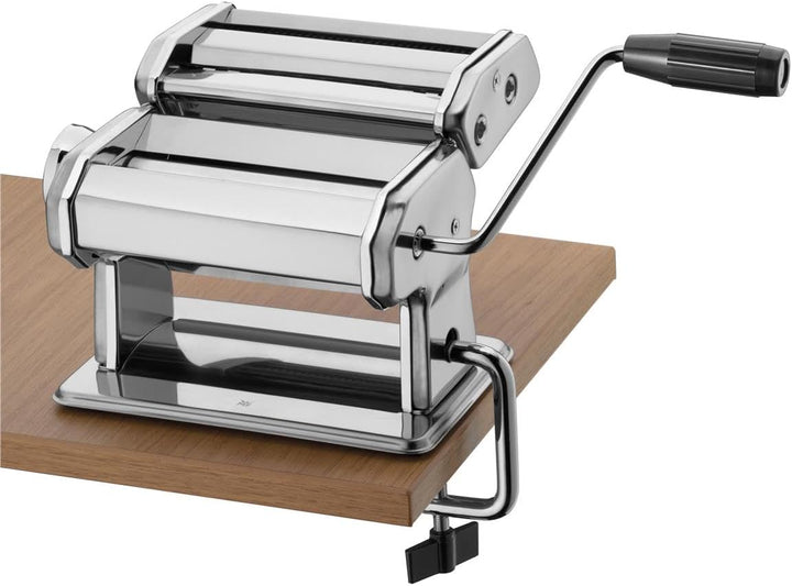 WMF Gourmet Nudelmaschine Edelstahl 19,5x 12,5x 12,5 cm, 9 Teigstufen, ideal für Teigplatten, schmal