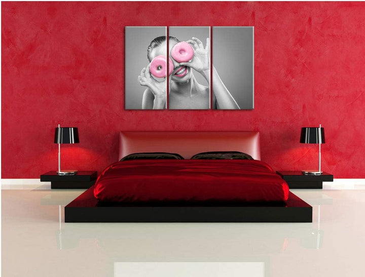 lustige Frau mit rosa Donut Augen schwarz/weiss 3-Teiler Leinwandbild 120x80 Bild auf Leinwand, XXL