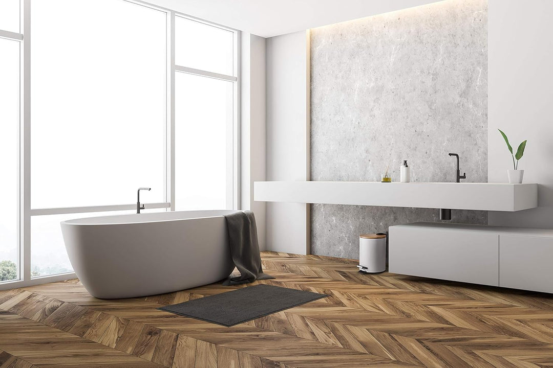 VMbathrooms 3L Kosmetikeimer in edlem weissem Design | Tretmülleimer mit Absenkautomatik (Soft Close
