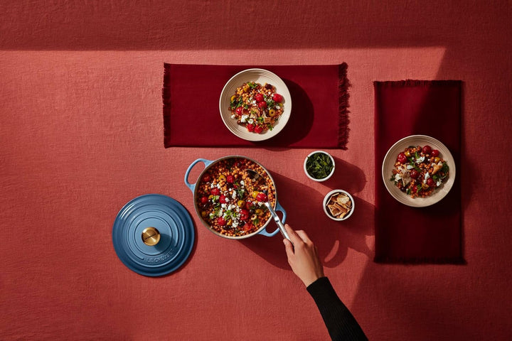 Le Creuset Signature Gusseisen-Bräter mit Deckel, Ø 24 cm, Rund, Für alle Herdarten und Induktion ge