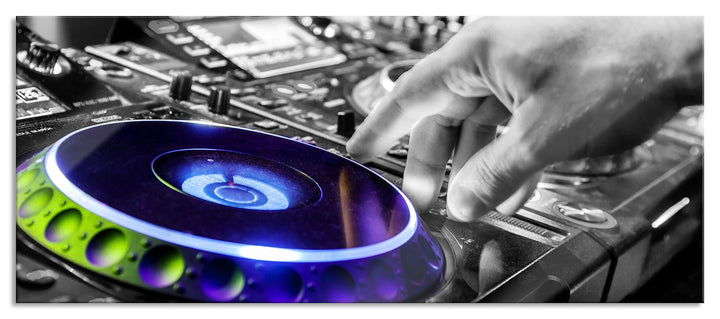 Glasbild Panorama | Wandbild aus Echtglas | DJ bei der Arbeit am Plattenteller | 100x40 cm | inkl. A