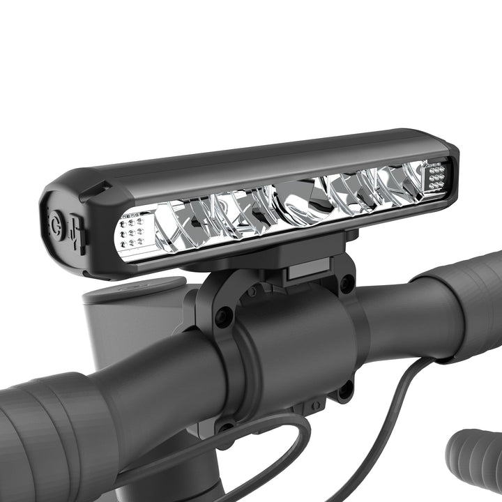 UPPEL Fahrradlicht Vorne 2600 Lumens USB C Ladeanschluss 4-Lichtmodi Einfache Installation Beste Fah