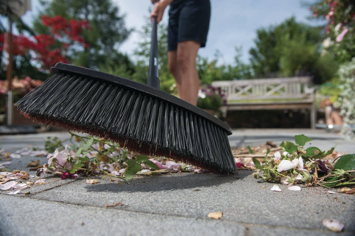 Fiskars Allzweckbesen-Kopf mit Powerclean-Borsten, Breite: 38 cm, M, Kunststoff, Schwarz, Solid, 102