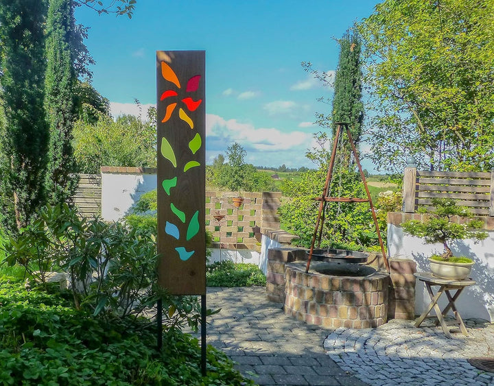 Gartenskulptur aus Holz und Glas. Gartendekoration als Unikate handgefertigt und wetterfest