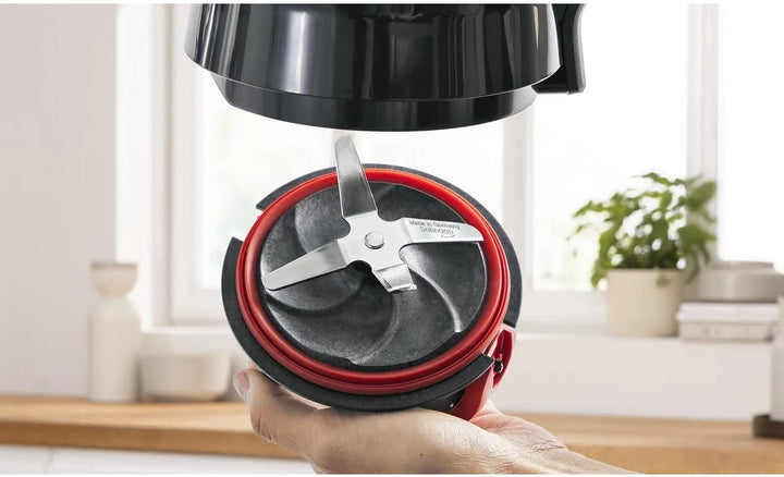 Bosch Standmixer VitaPower Serie 4 MMB6384M, Edelstahl-Klingen, 1,5l ThermoSafe Glasbehälter, Stopfe