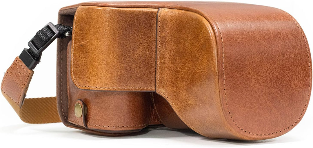 MegaGear Sony Alpha A6500 (up to 16-70mm Lens) Ever Ready Echtleder Kamera-Case mit Trageriemen und