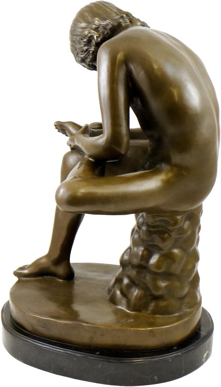 Spinario Bronzestatue - Der Dornauszieher Skulptur - signiert Milo - Antikes Motiv der Bildenden Kun
