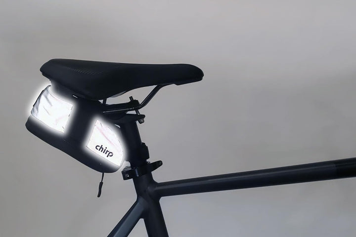 Chirp Reflex Satteltasche M universelle Klettbefestigung wasserabweisend 0,6L Volumen mit reflektier