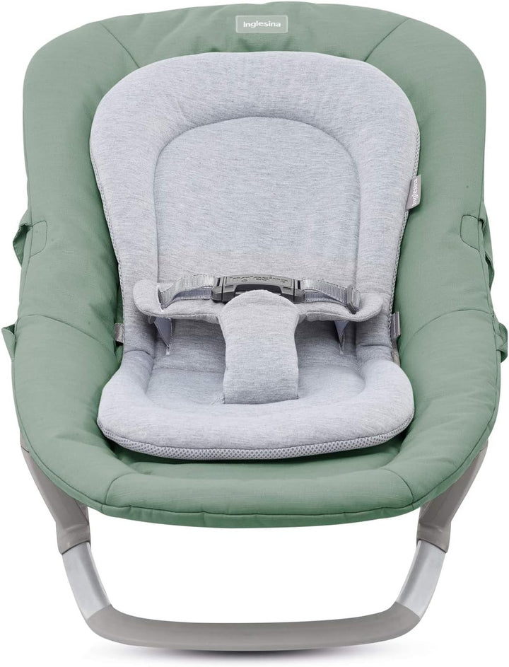 Inglesina Lounge Musikalische Babyliege, Mint, Von Geburt bis 9 Kg, Entspannende Schaukelbewegung, V