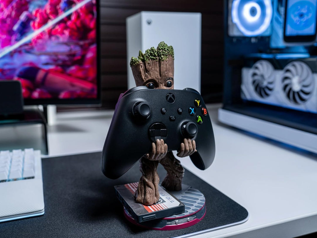 Cableguys Marvel Smiley Toddler Groot Controller Halter &amp; Handy Ständer - Gaming Zubehör für Schreib