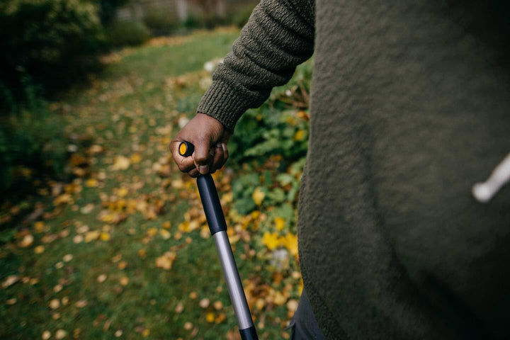 Fiskars Schaufelrechen, Ergonomic, Kombination aus Schaufel und Rechen, Länge: 150 cm, Breite: 48 cm