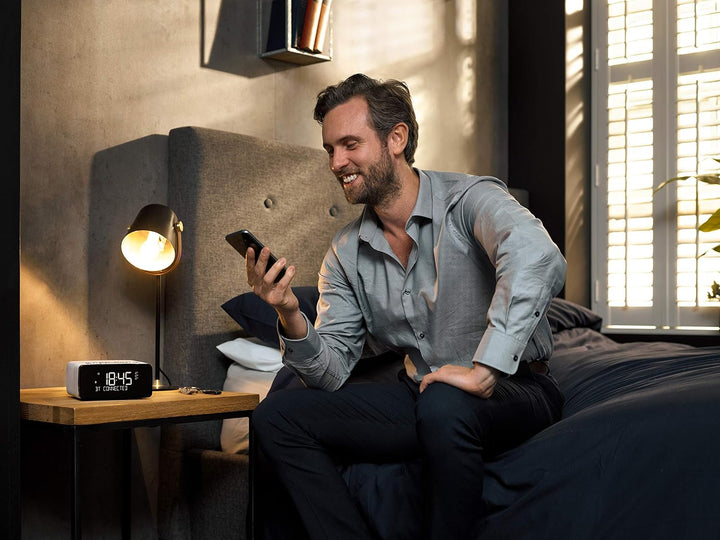 Pure Siesta Charge Bluetooth Radiowecker Digital mit Ladepad (DAB/DAB+ Digital- und UKW-Radiowecker,