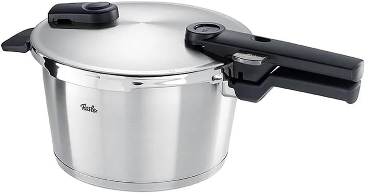 Fissler Vitaquick Premium/Schnellkochtopf (4,5 L, Ø 22 cm) m. Einsatz, Edelstahl-Dampfkochtopf, 2-Ga