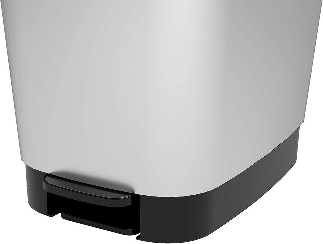 CURVER KIS Chic Bin Style Treteimer 45l mit Deckel und Pedal, Müllbeutelaufhängung, Silber metallic,