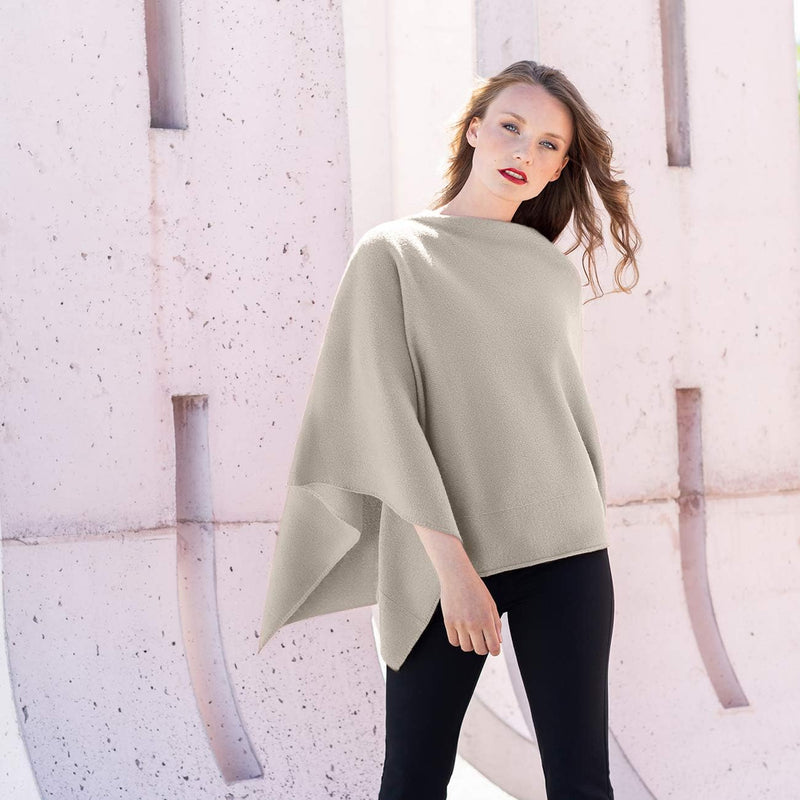 GIESSWEIN Merino Lambswool Poncho - Damen Feinstrick Überwurf aus Merinowolle, Wool Cape, Frauen Str