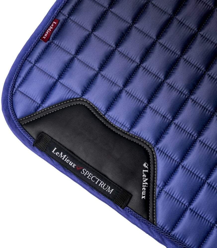 LeMieux Prosport Suede Dressage Square Dressurschabracke L Bluebell Spectrum Square, L Bluebell Spec