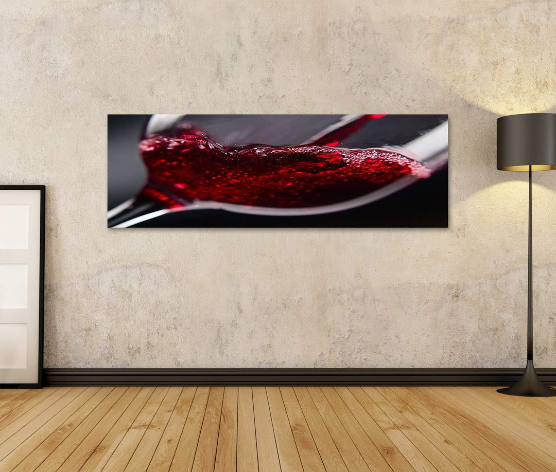 islandburner Bild auf Leinwand Rotwein Im Weinglas Auf Schwarzem Hintergrund Bilder Wandbilder Poste