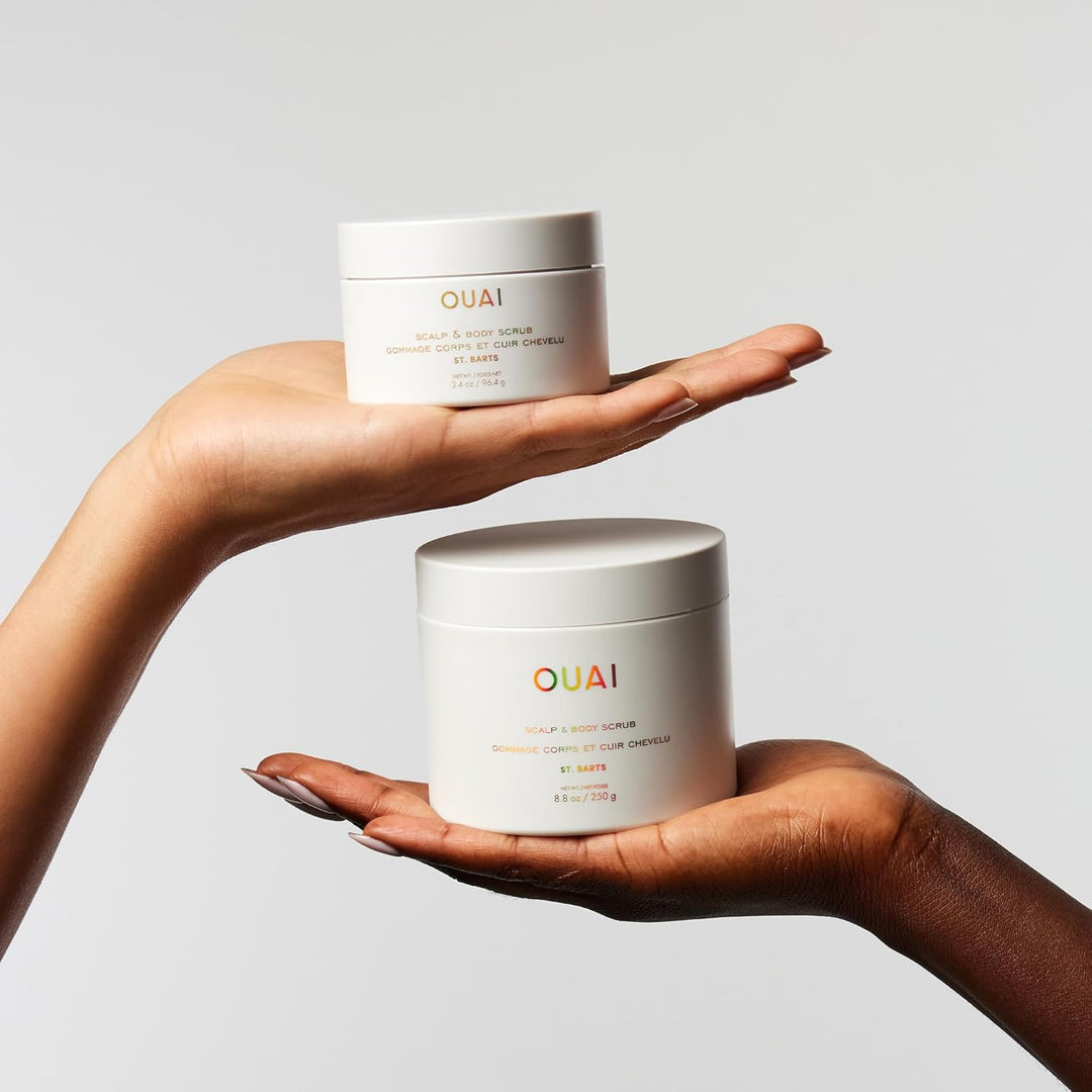OUAI Scalp & Body Scrub Reisegrösse – St. Barts – Exfolierendes Körperpeeling mit Zucker & Kokosöl f