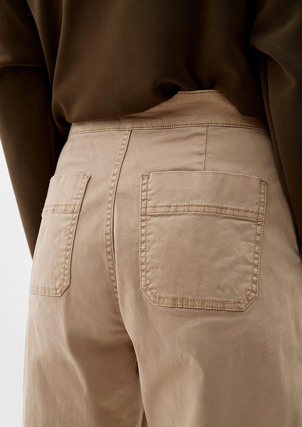 s.Oliver Damen Loose: Hose mit Barrel leg 38 Braun, 38 Braun