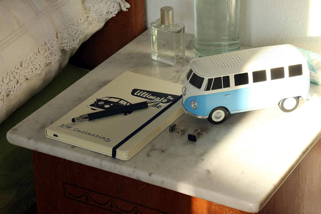 BRISA VW Collection - T1 Bulli Bus Bluetooth Lautsprecher Tragbar Mini-USB | Volkswagen 1:20 Modell